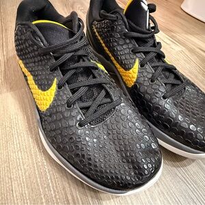 NIKE ZOOM KOBE 6 PROTO “BLACK DEL SOL” size 8 RARE/ORIGINAL RELEASE